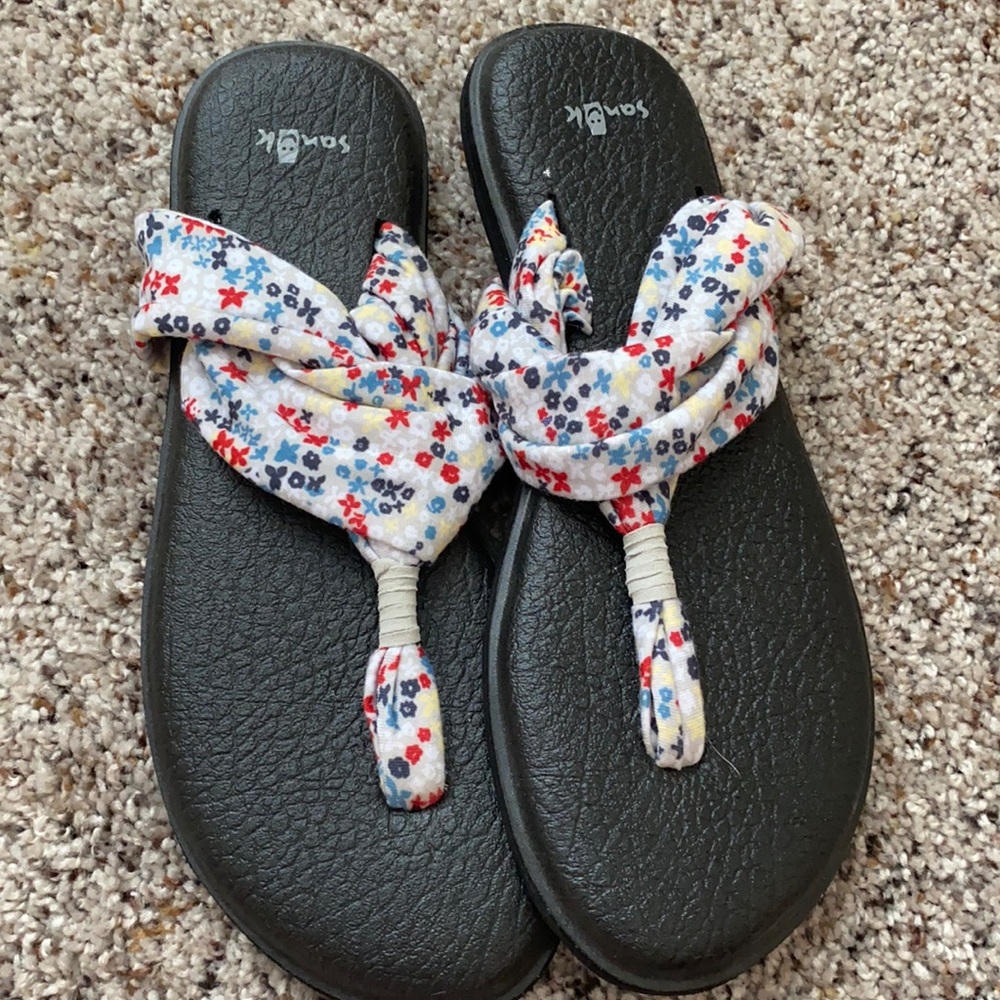 Sanuk Sandals